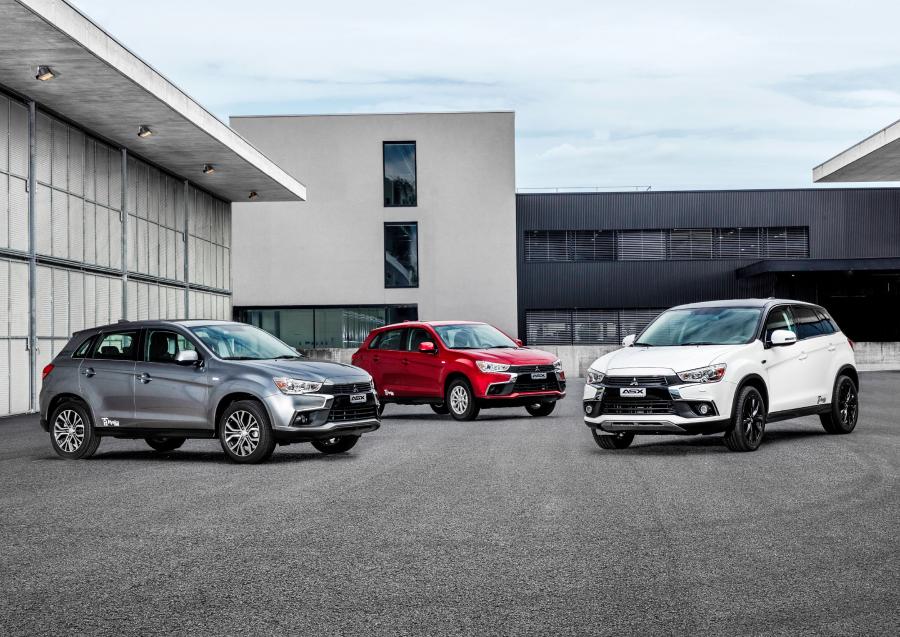  Mitsubishi ASX Hyaku Edition 2017 года  (фото 5 из 5)